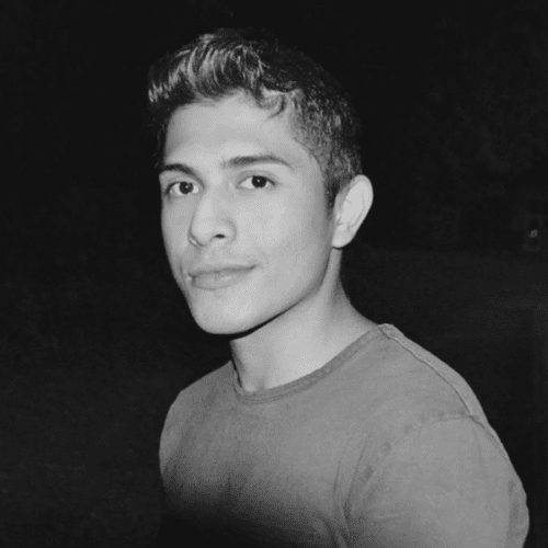 Juan_Zapata-Headshot-bw-600