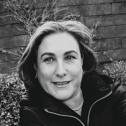 Daniela-Drummond-BW-600-2.png